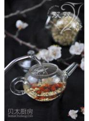 小植菜谱丨当代女性五大困扰问题只需一个对策——薏米茶