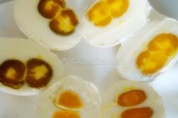 腌制双黄鸡蛋