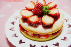 草莓炼奶小蛋糕