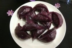紫薯粉腊肉饺