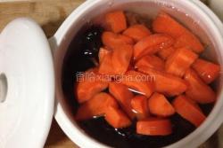 红萝卜木耳排骨汤