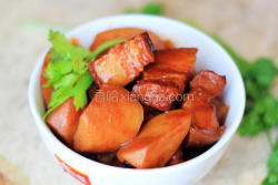 杏鲍菇韩味红烧肉