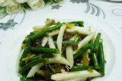 雪菜茭白炒带豆