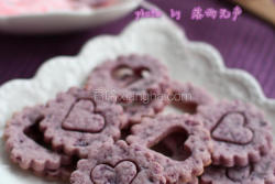 紫山药饼干