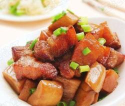 杏鲍菇红烧肉