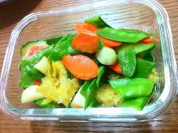 黄瓜银耳荸荠炒荷兰豆