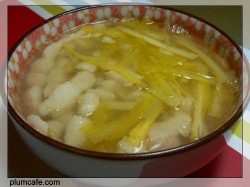 韭黄鱼条汤