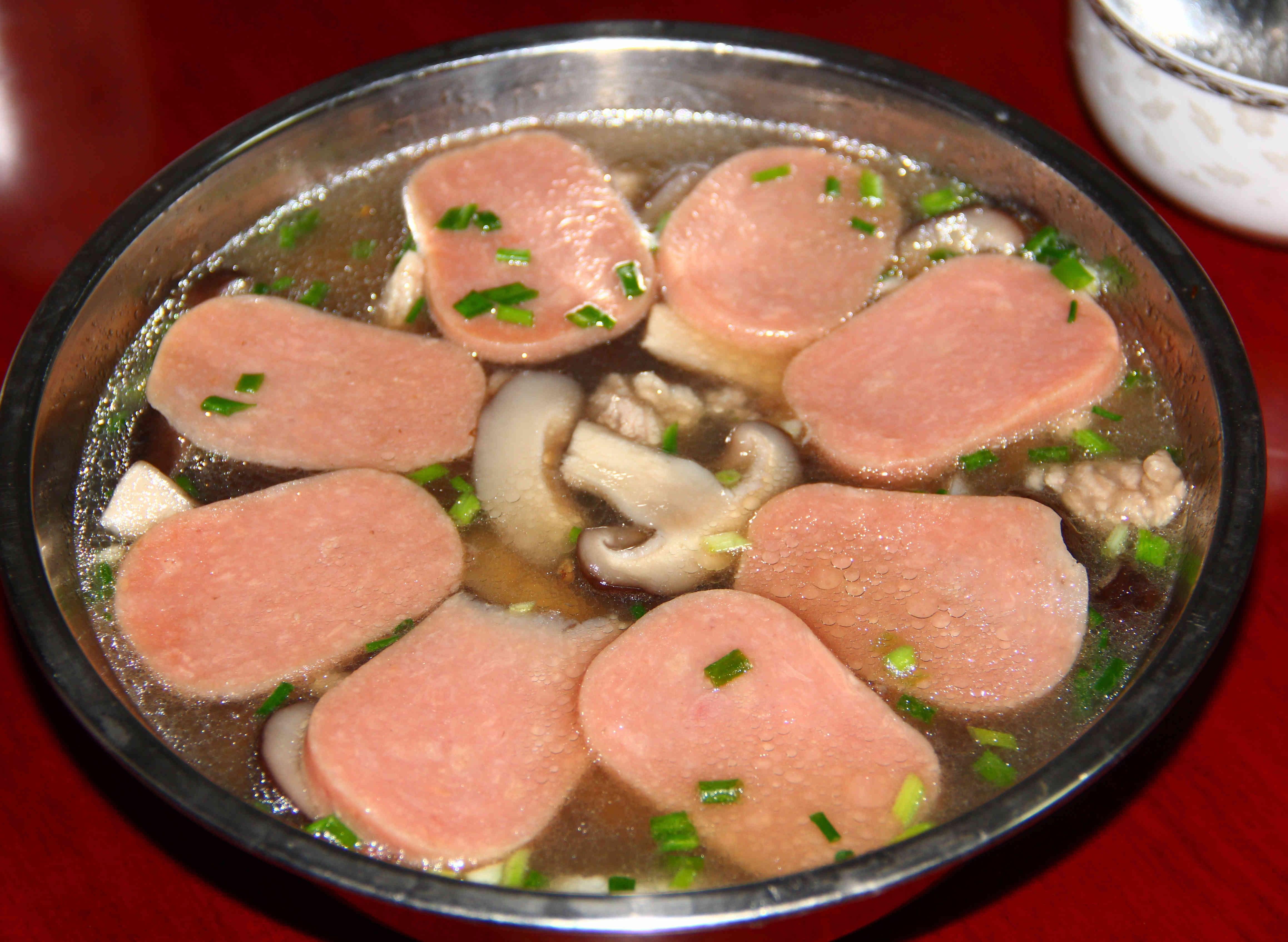 香菇火腿肉片汤