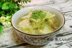 白菜土豆冻豆腐汤