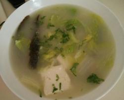 泥鳅豆腐白菜汤