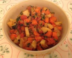 牛肉汤烩胡萝卜土豆