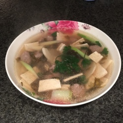 竹笋牛肉丸子汤