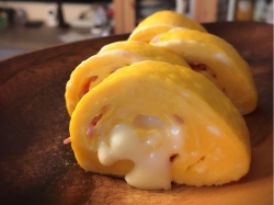 培根奶酪鸡蛋卷