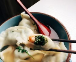 鲜虾荠菜饺子/馄饨