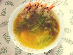 萝卜丝虾汤