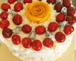 水果裱花蛋糕