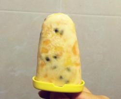 芒果+百香果酸奶棒冰