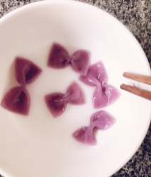 儿童紫薯蝴蝶面
