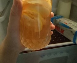 蜜桃柠檬水