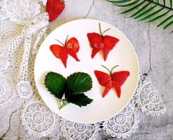 草莓盘饰