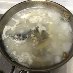 桂鱼煮粉