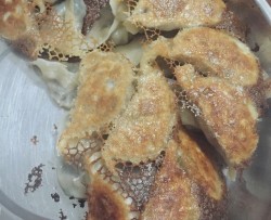香菇鸭丁锅贴饺