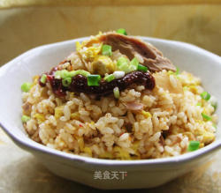 一个人的午餐——韩式泡菜金枪鱼炒饭