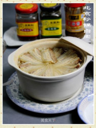 冬季美食“老北京砂锅白肉”