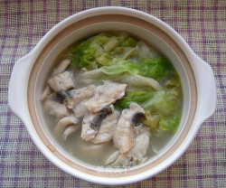 砂锅鱼片生菜——冬日至简清汤小锅