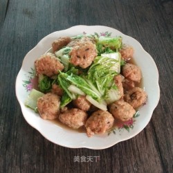 小白菜炖肉丸