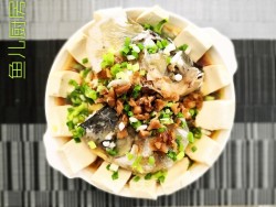 菜脯豆腐蒸鱼头──“鱼儿厨房”私房菜