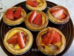 “烤箱菜”草莓蛋挞