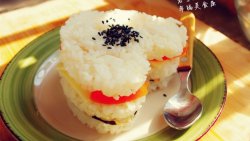 金枪鱼“心形”米三明治--------沙拉酱米饭的又一搭配！