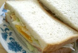 三明治（两人份）——百吉福创意芝士早餐菜谱