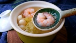 无油低卡营养-虾仁海鲜菇烧白菜汤