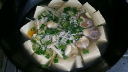 蘑菇秋葵豆腐汤