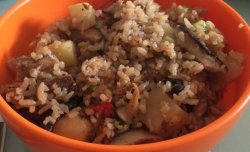 土豆排骨焖大米饭