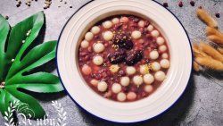 霜降|来一碗暖心红豆薏米莲子糯米丸子吧