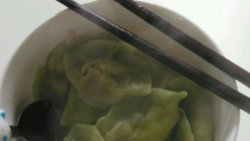 儿童豆芽香菇菠菜饺