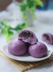 紫薯蜜豆包