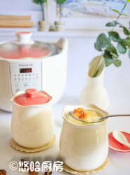 桃胶皂角米炖牛奶