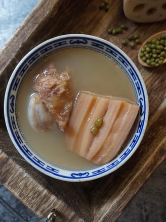 莲藕绿豆煲猪骨汤
