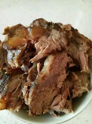 卤牛肉
