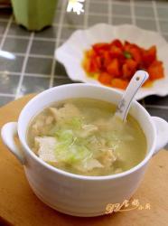 白菜豆腐泡汤