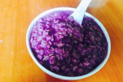 紫薯鸡蛋牛奶燕麦粥