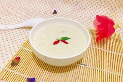 奶香浓浓燕麦粥