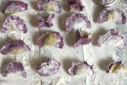 紫薯菠菜饺子