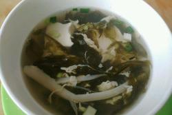 豆腐紫菜蛋花汤