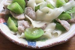 丝瓜肉片面