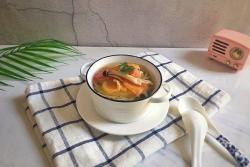 西红柿冬瓜菌菇汤